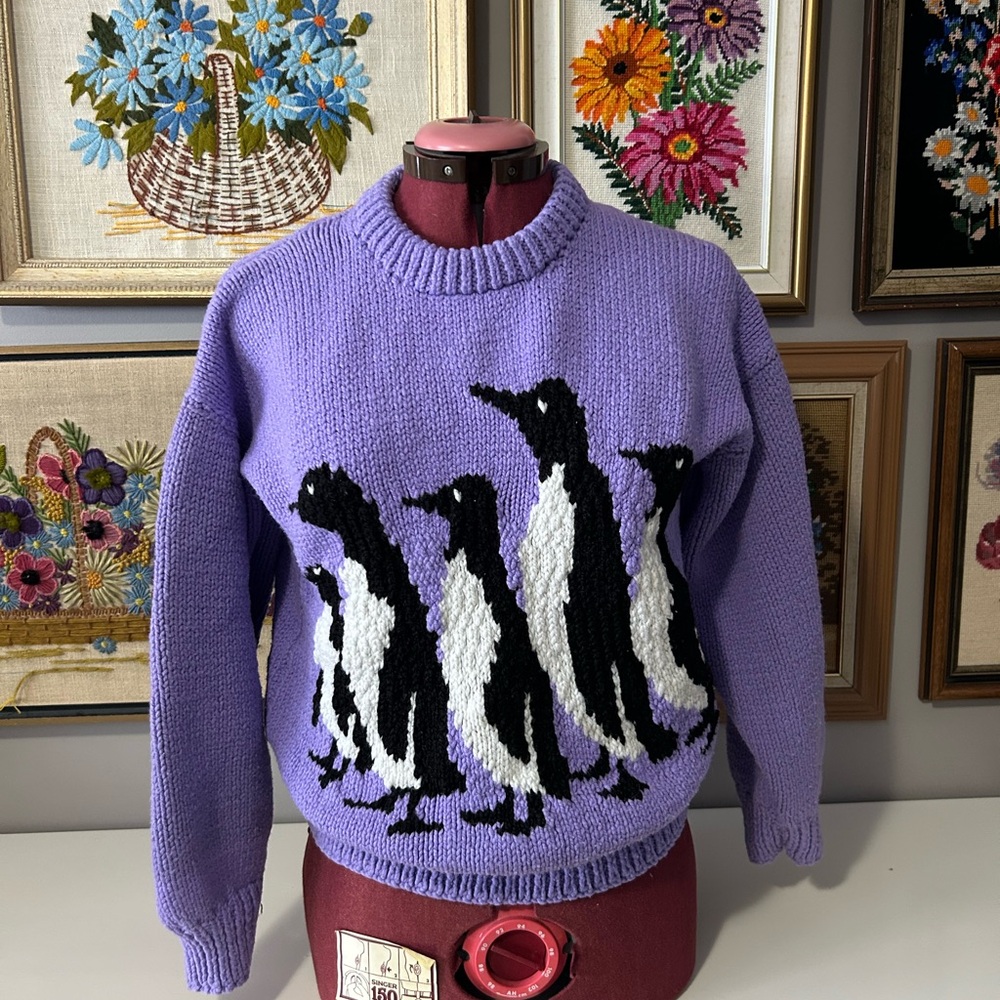 Amazing hand knit penguin sweater. Likely a ladies M.